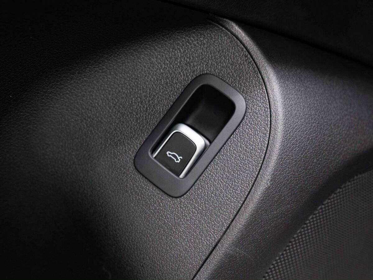 Б/У Ауди К5 2013 года. Фото: #19