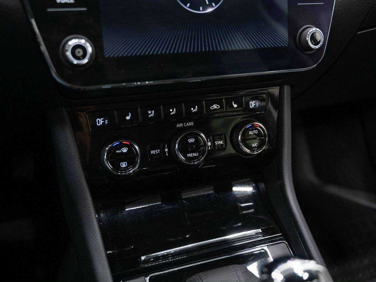 Б/У Шкода Суперб 2017 года. Фото: #23