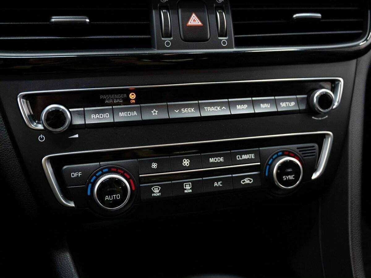 Б/У Киа Оптима 2018 года. Фото: #23