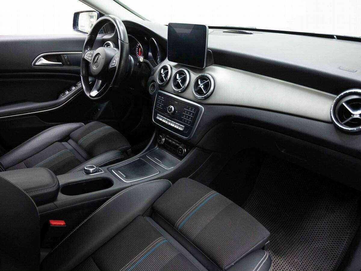 Б/У Мерседес-Бенц КЛА 2018 года. Фото: #10
