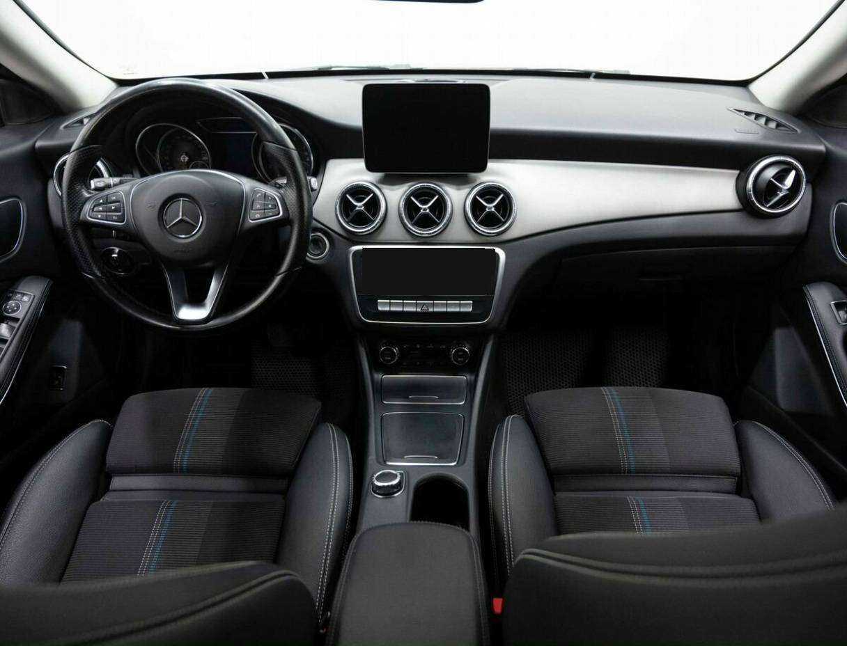 Б/У Мерседес-Бенц КЛА 2018 года. Фото: #12