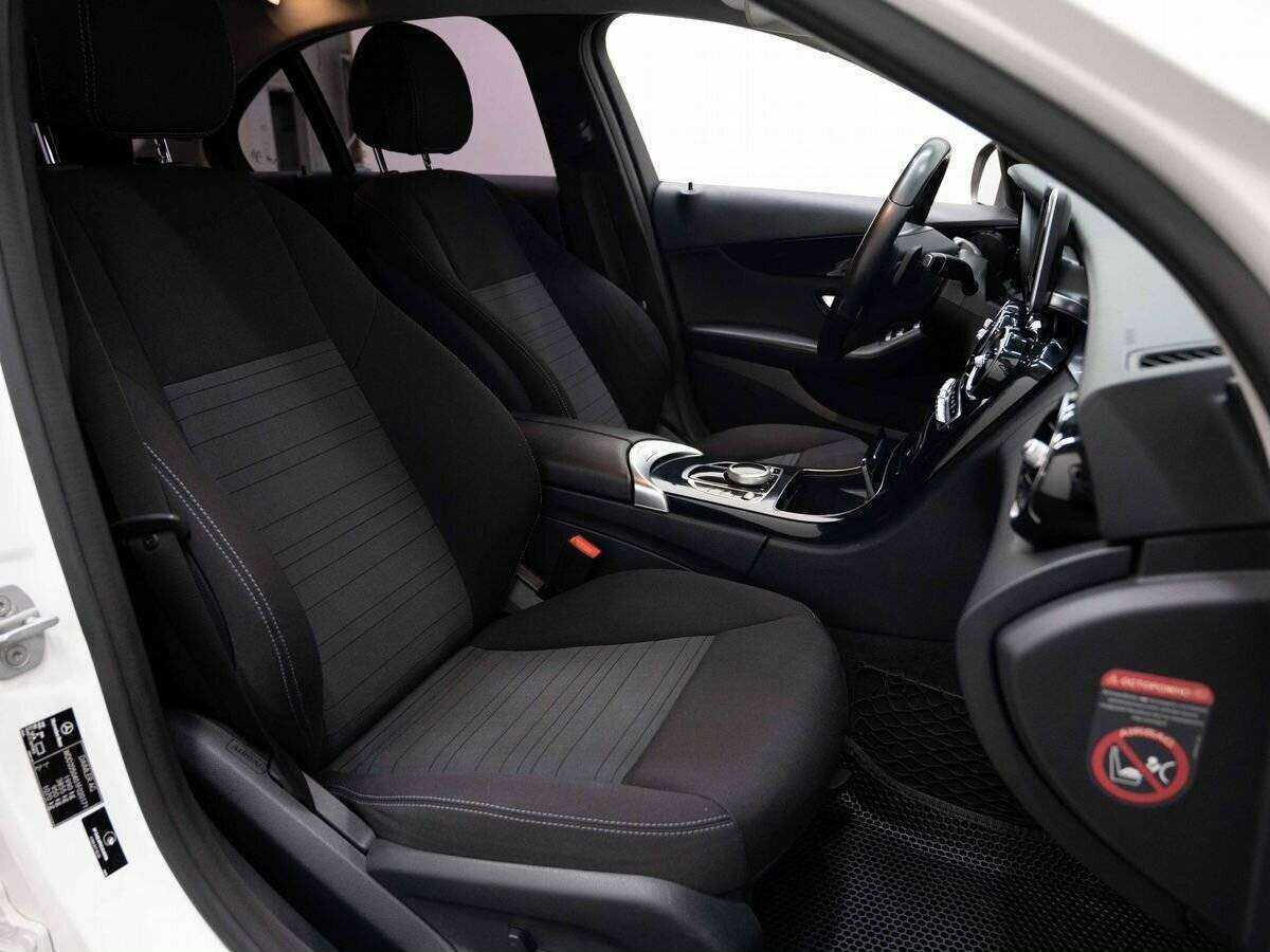 Б/У Мерседес-Бенц Ц-Класс 2014 года. Фото: #11