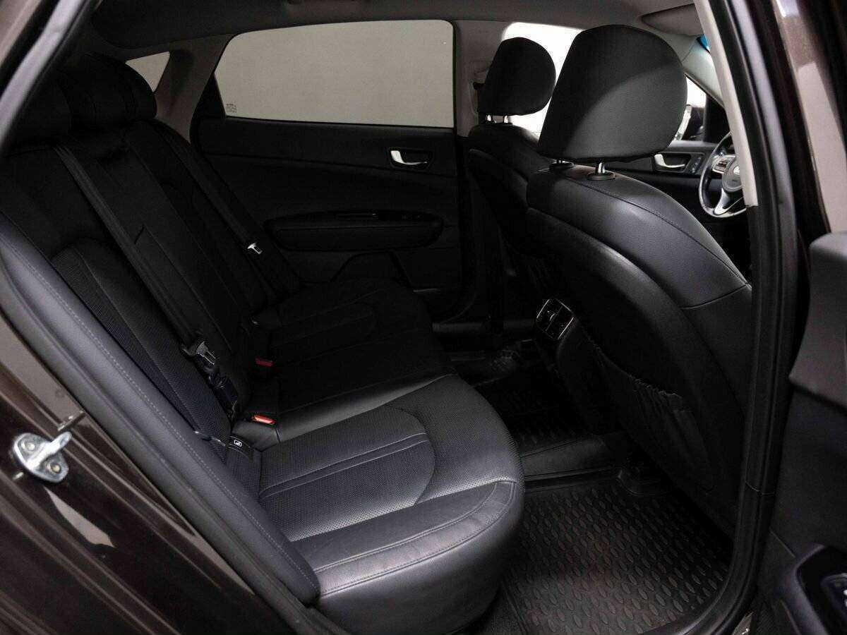 Б/У Киа Оптима 2018 года. Фото: #9