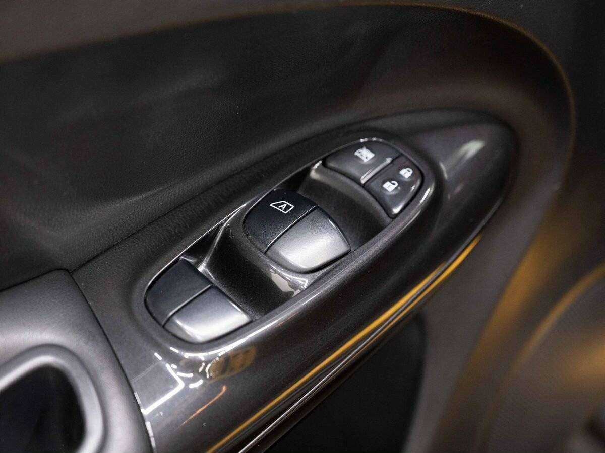 Б/У Ниссан Жук 2014 года. Фото: #17