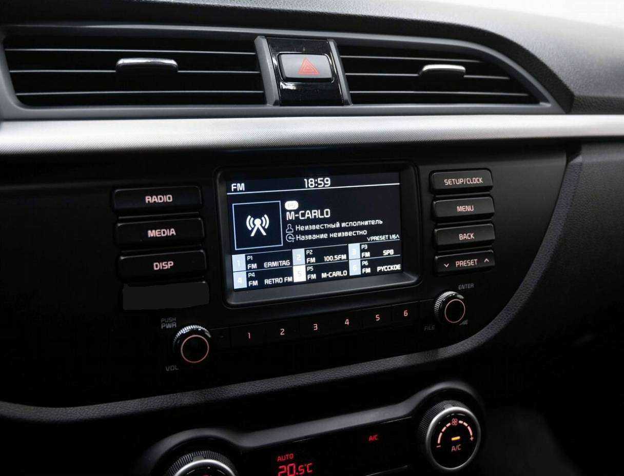 Б/У Киа Рио 2018 года. Фото: #17