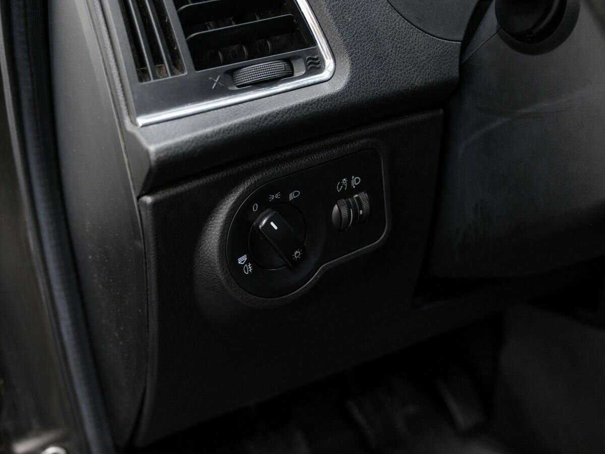 Б/У УАЗ Патриот 2017 года. Фото: #16