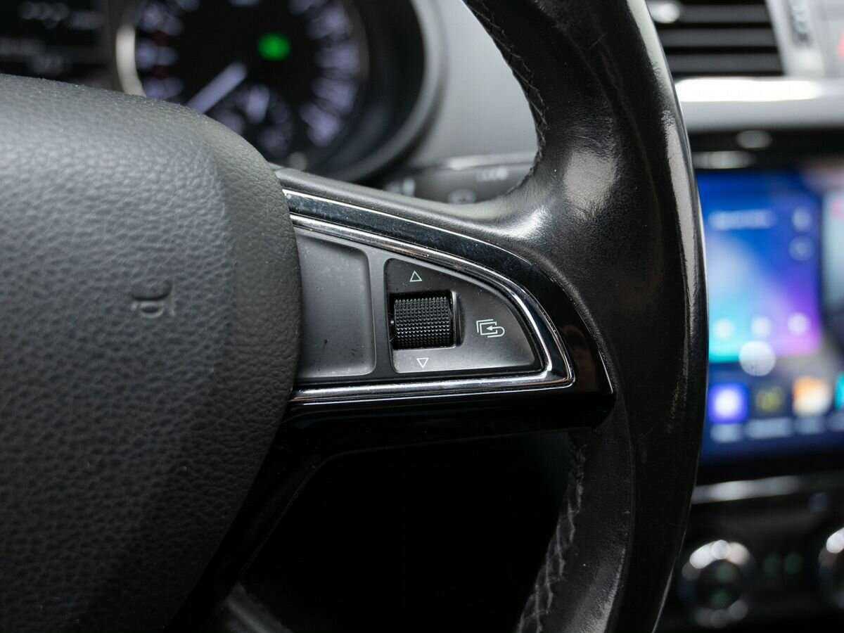 Б/У Шкода Октавия 2015 года. Фото: #18