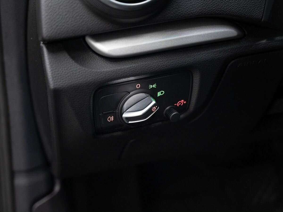 Б/У Ауди А3 2016 года. Фото: #15