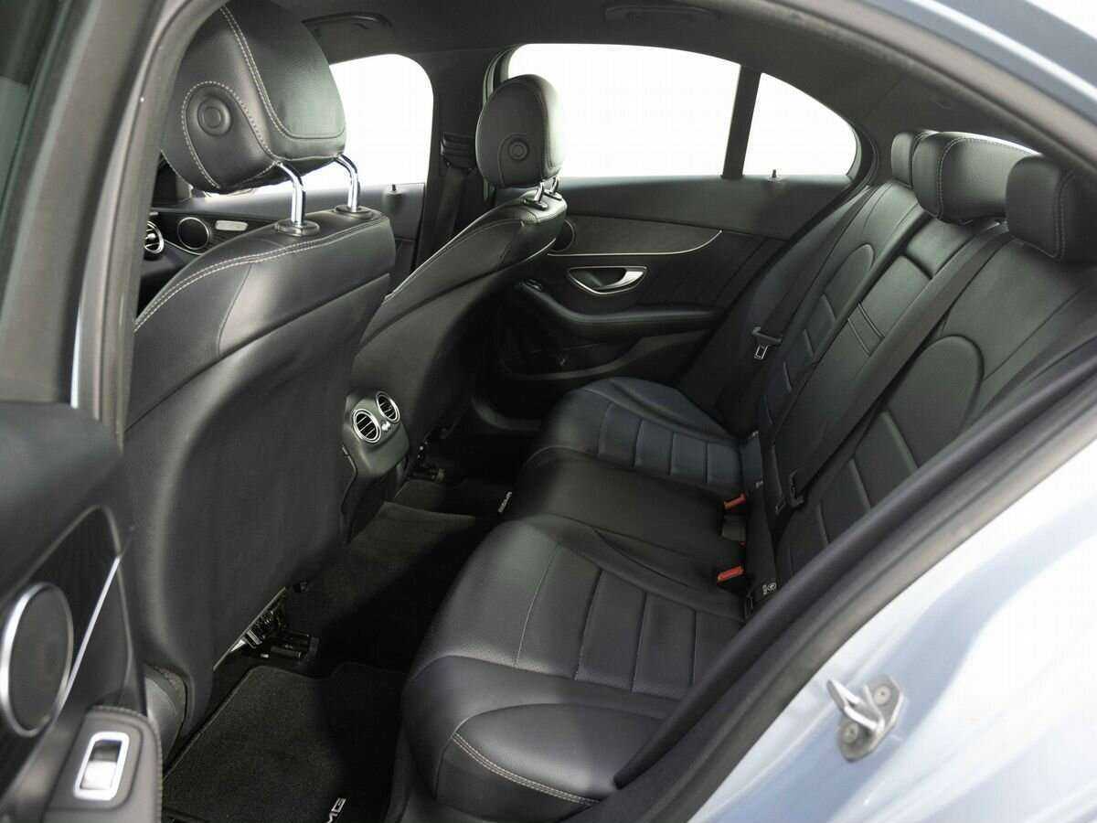 Б/У Мерседес-Бенц Ц-Класс 2016 года. Фото: #7