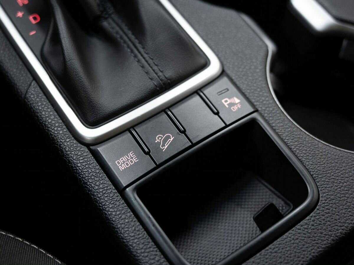 Б/У Киа Спортейдж 2016 года. Фото: #21