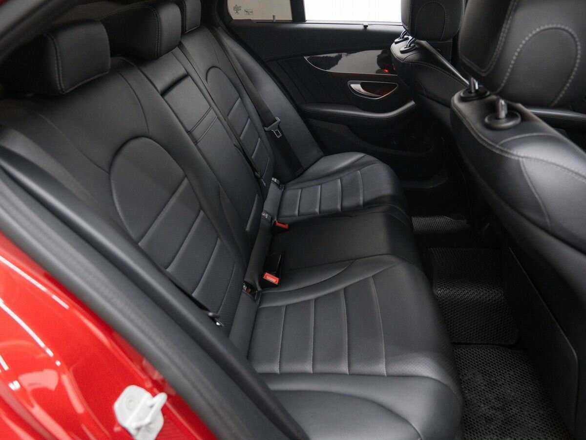 Б/У Мерседес-Бенц Ц-Класс 2014 года. Фото: #9