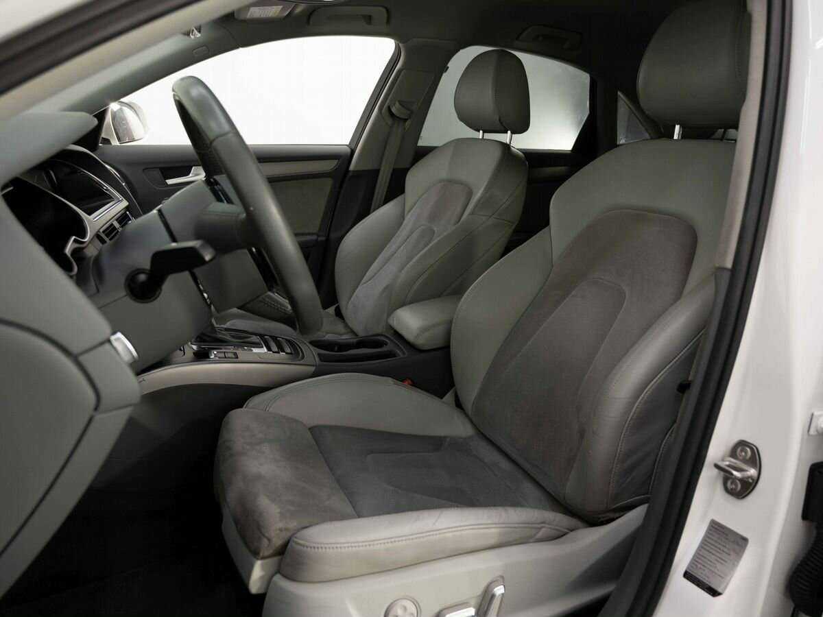 Б/У Ауди А4 2012 года. Фото: #4