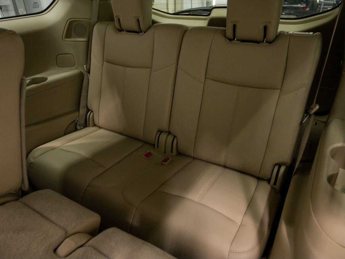 Б/У Ниссан Патфайндер 2014 года. Фото: #15