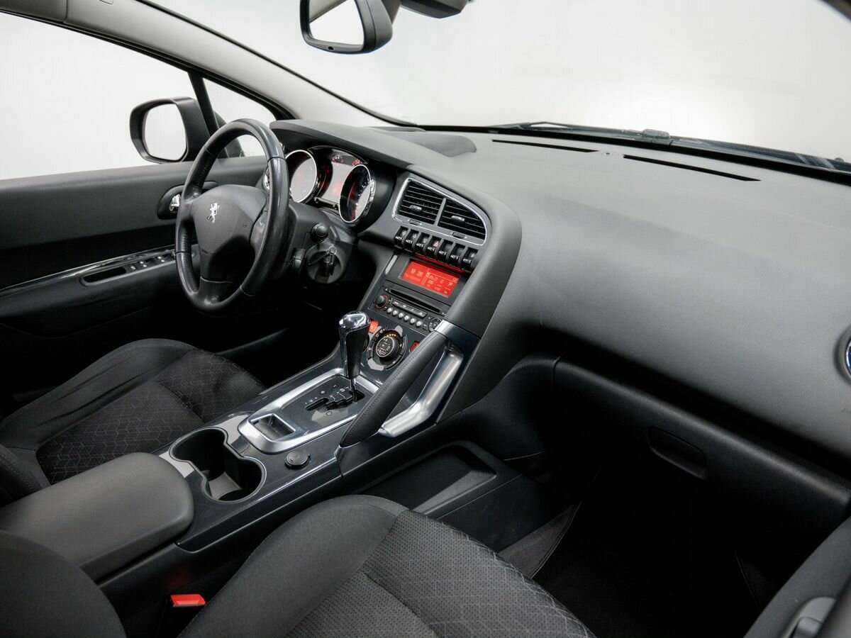 Б/У Пежо 3008 2014 года. Фото: #6