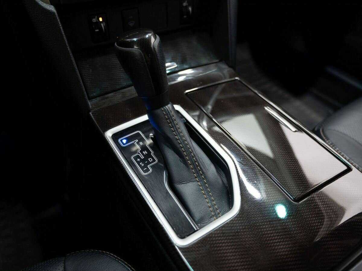 Б/У Тойота Камри 2018 года. Фото: #20