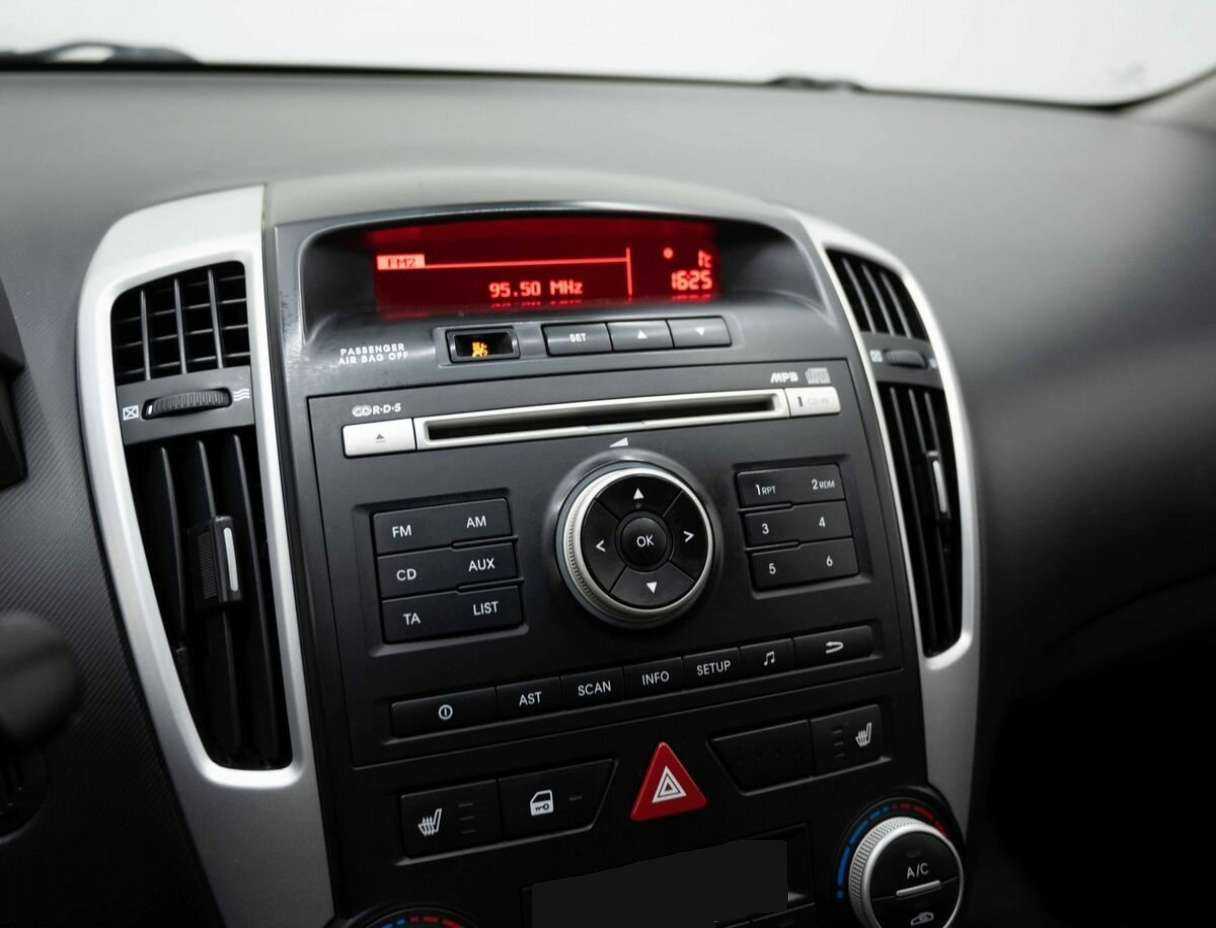 Б/У Киа Сид 2012 года. Фото: #18