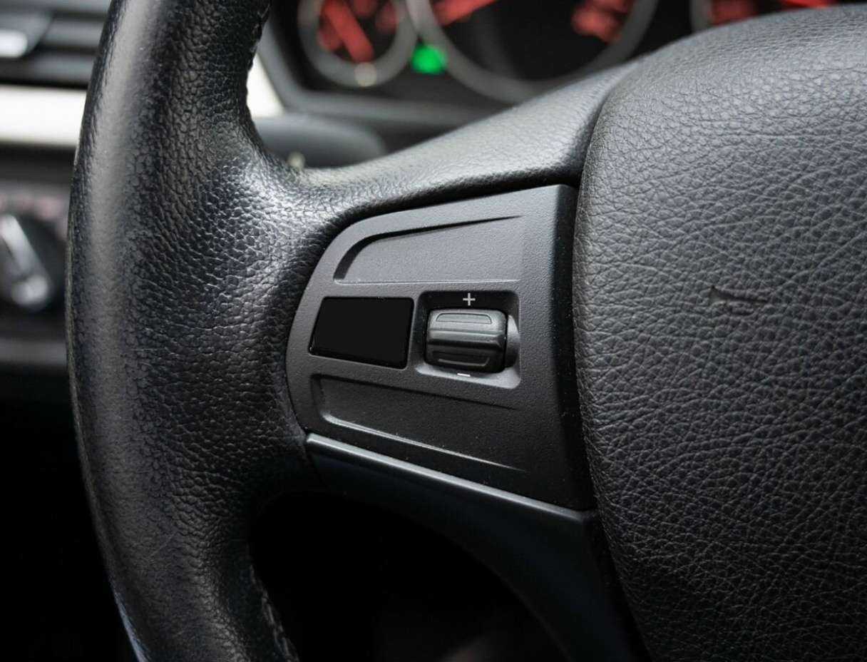 Б/У БМВ 3 серии 2015 года. Фото: #17