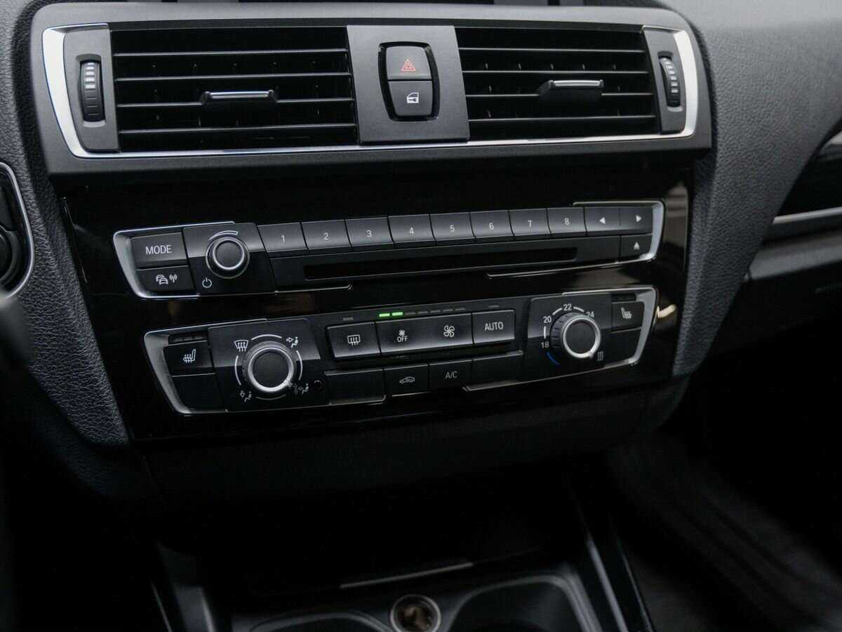 Б/У БМВ 1 серии 2016 года. Фото: #21