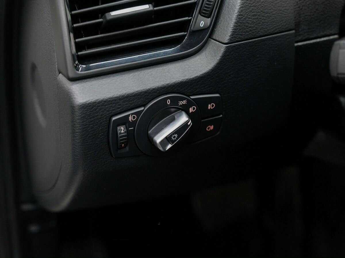 Б/У БМВ Икс1 2013 года. Фото: #15