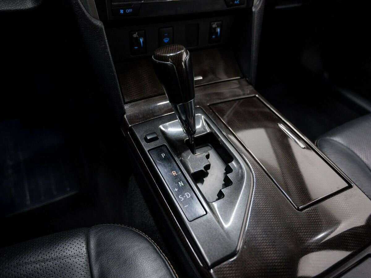 Б/У Тойота Камри 2015 года. Фото: #20