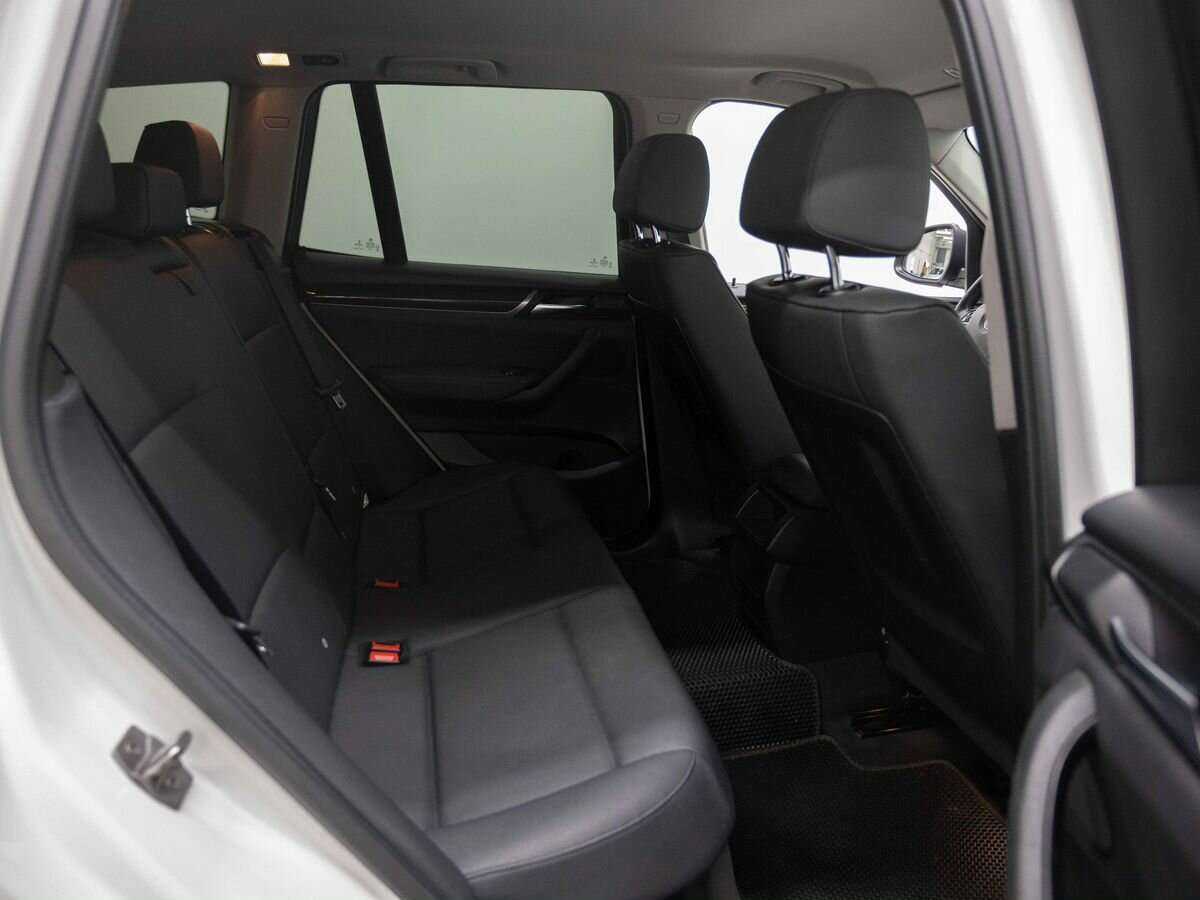 Б/У БМВ Икс3 2015 года. Фото: #9