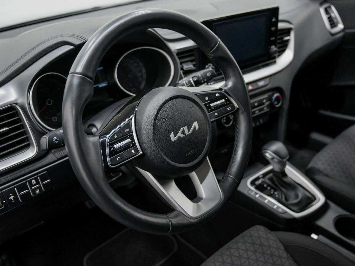 Б/У Киа Сид 2022 года. Фото: #17