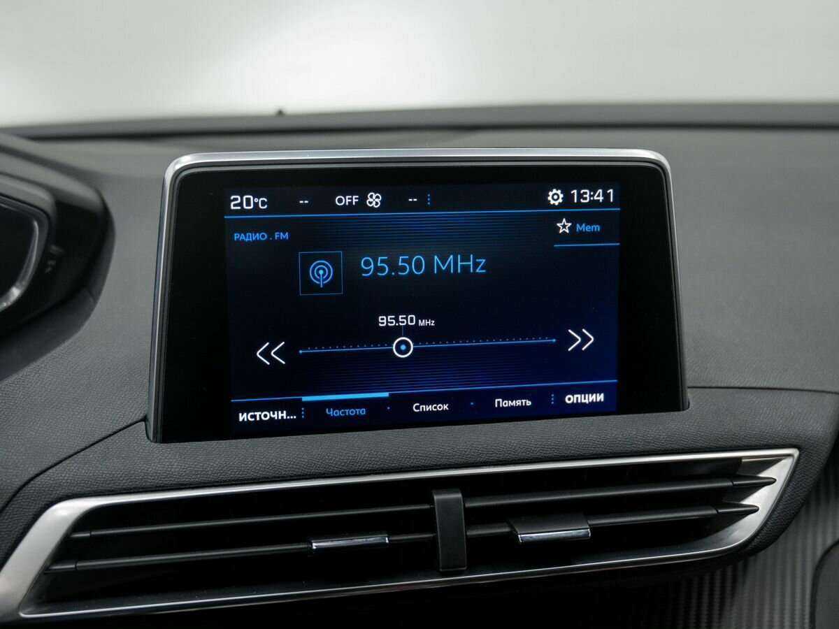 Б/У Пежо 3008 2018 года. Фото: #18