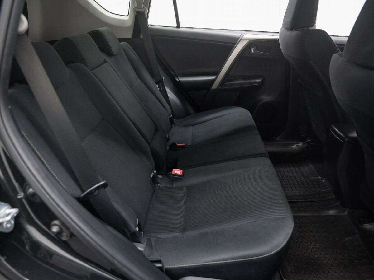 Б/У Тойота Рав4 2014 года. Фото: #9