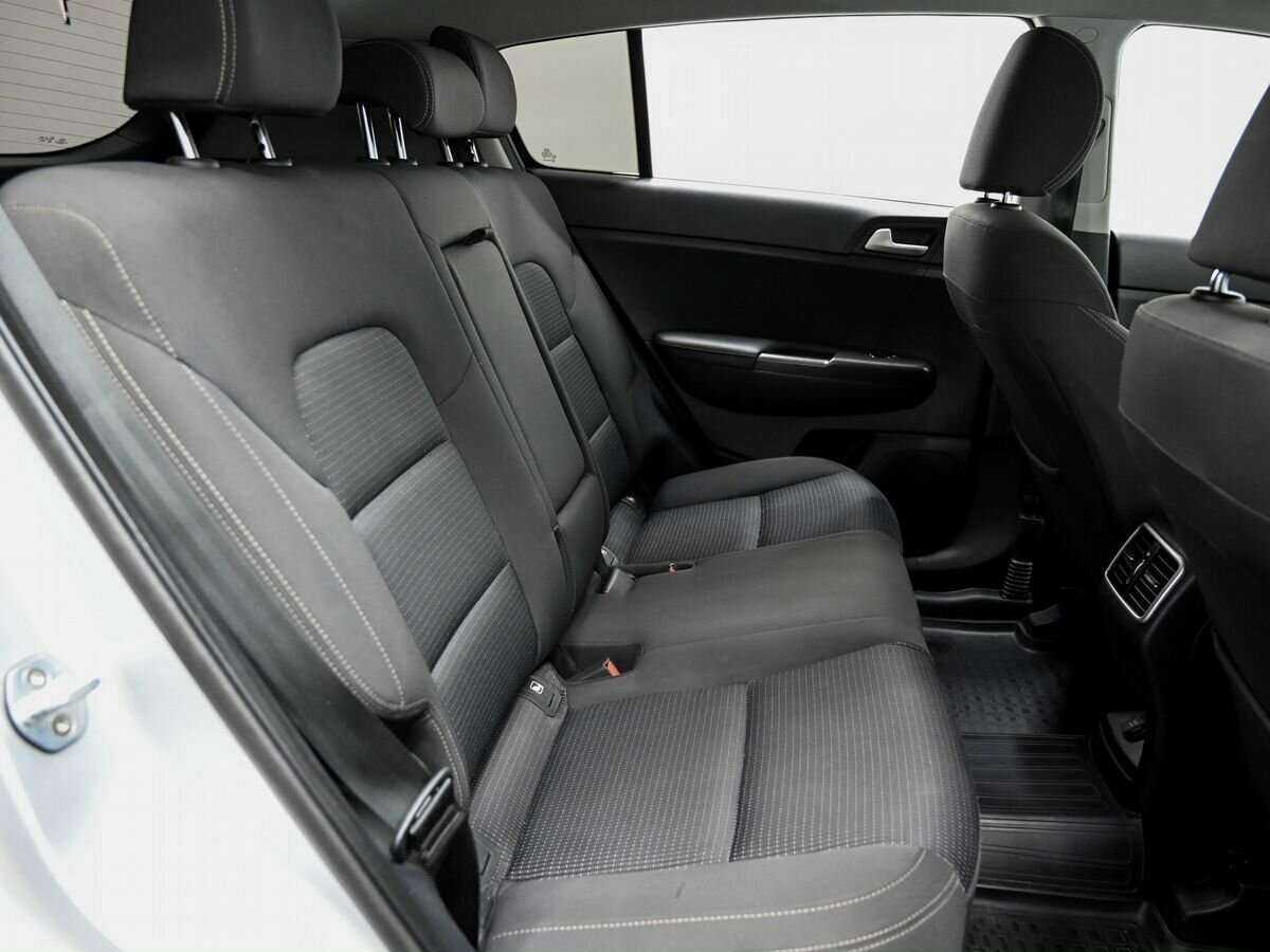 Б/У Киа Спортейдж 2017 года. Фото: #8