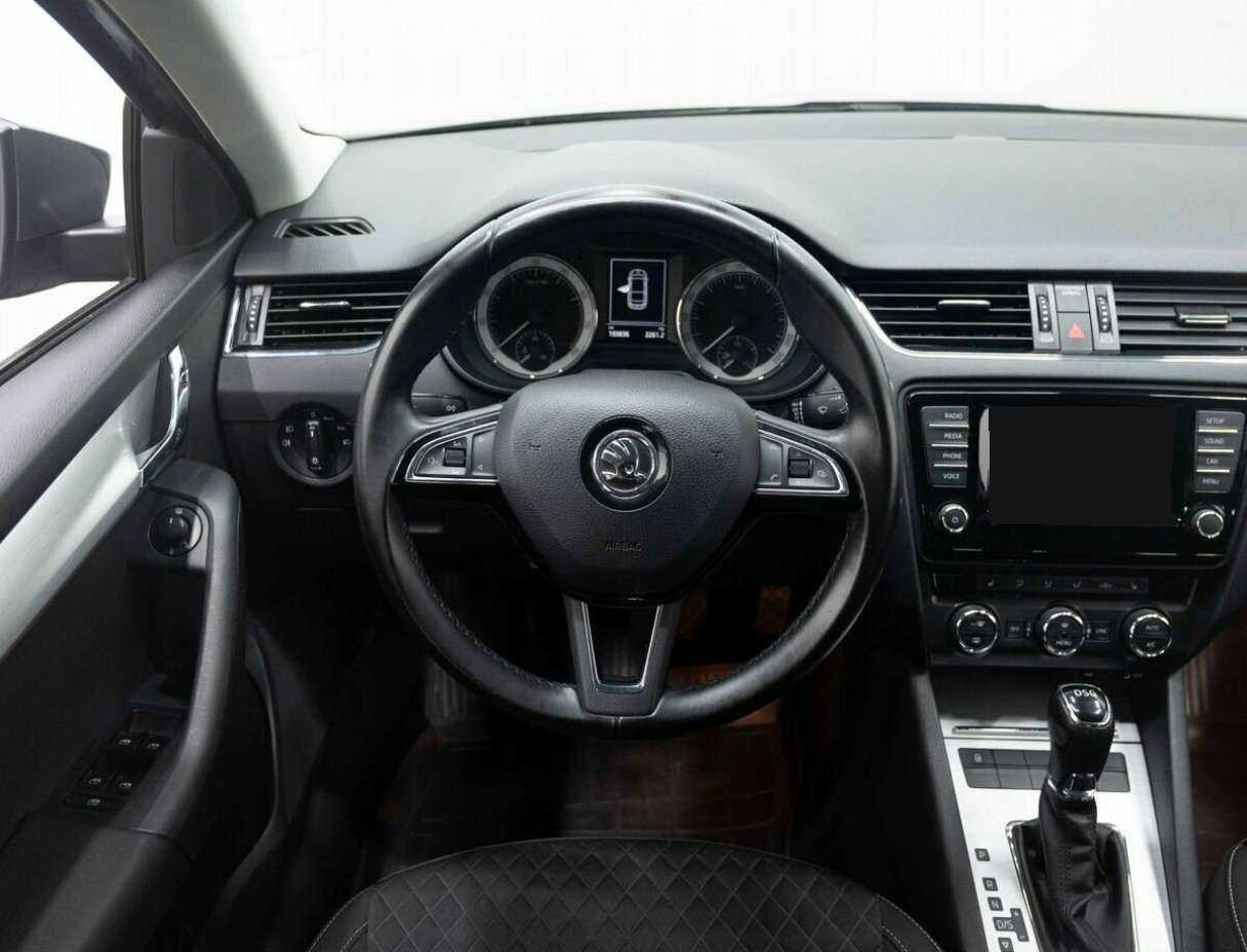 Б/У Шкода Октавия 2016 года. Фото: #13