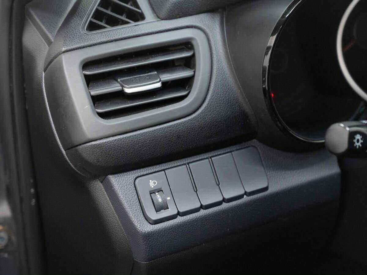 Б/У Киа Рио 2013 года. Фото: #13