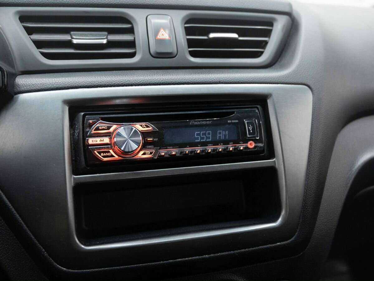 Б/У Киа Рио 2013 года. Фото: #14