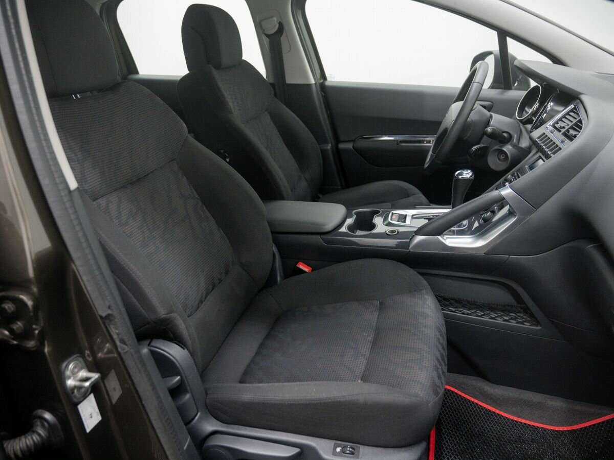 Б/У Пежо 3008 2012 года. Фото: #7