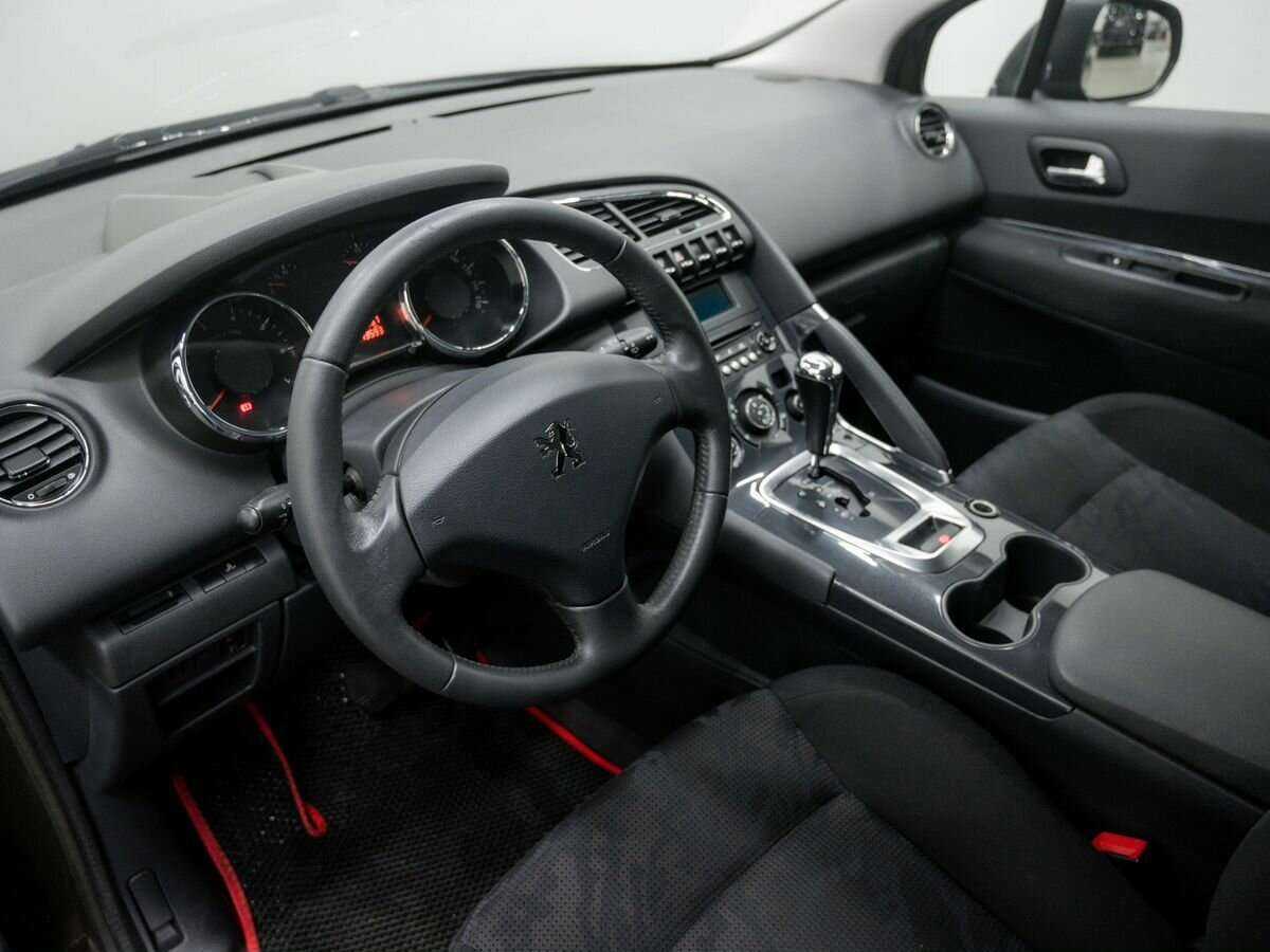 Б/У Пежо 3008 2012 года. Фото: #12