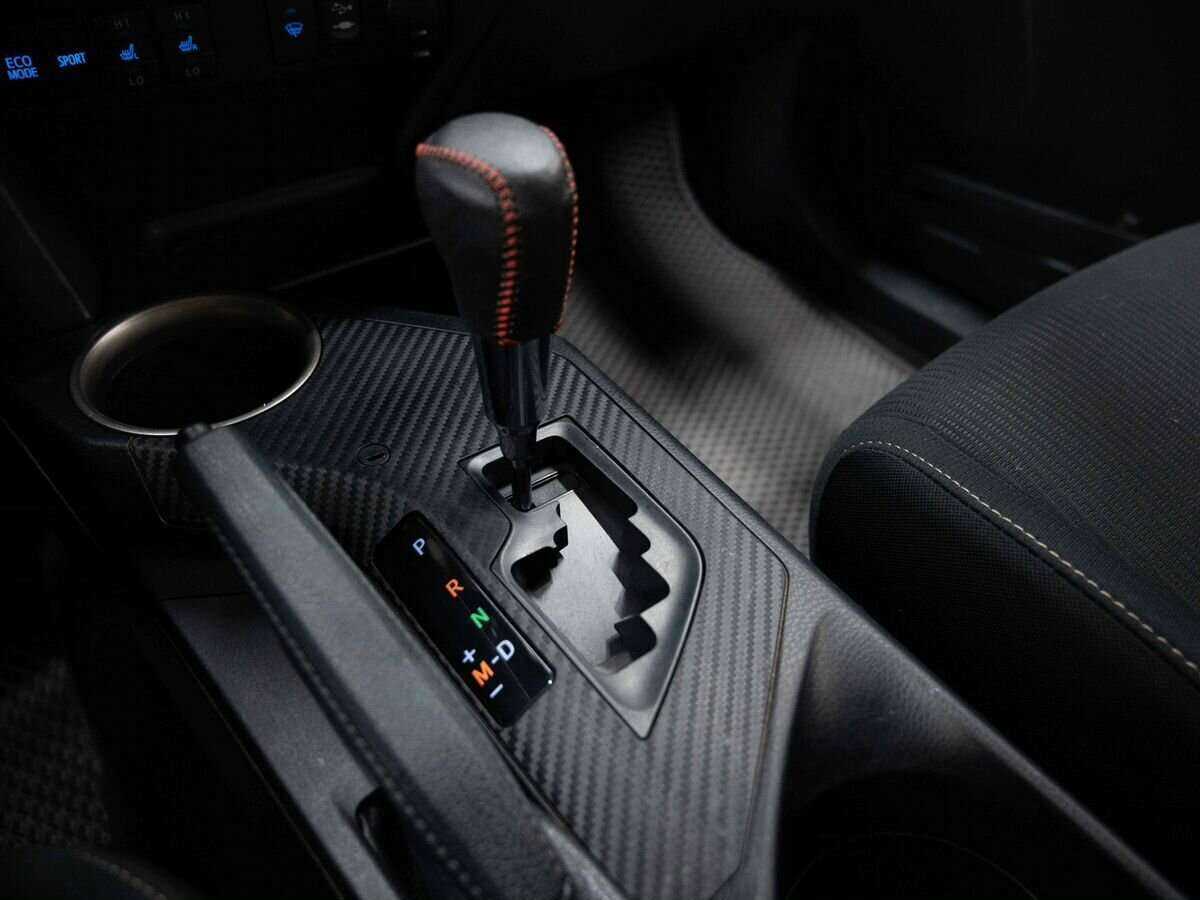 Б/У Тойота Рав4 2013 года. Фото: #20