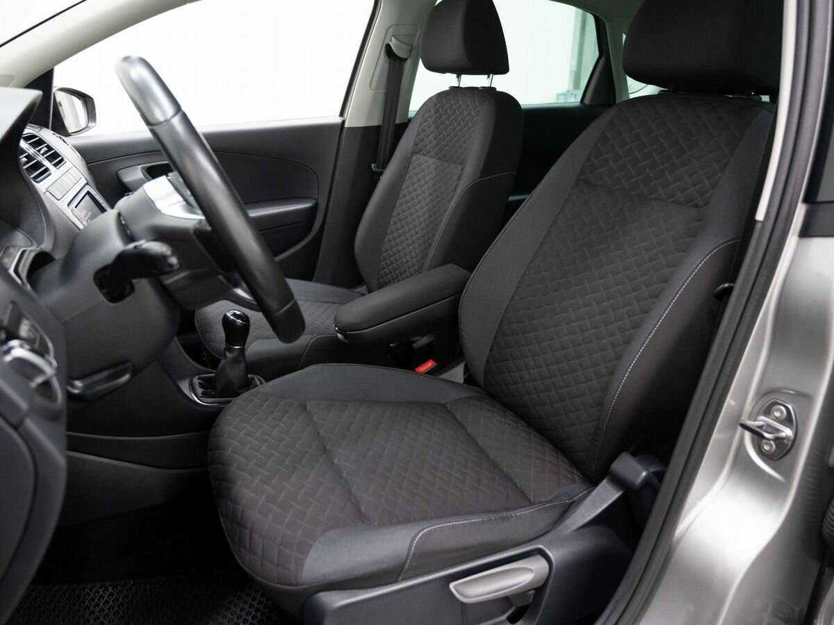 Б/У Фольксваген Поло 2018 года. Фото: #7