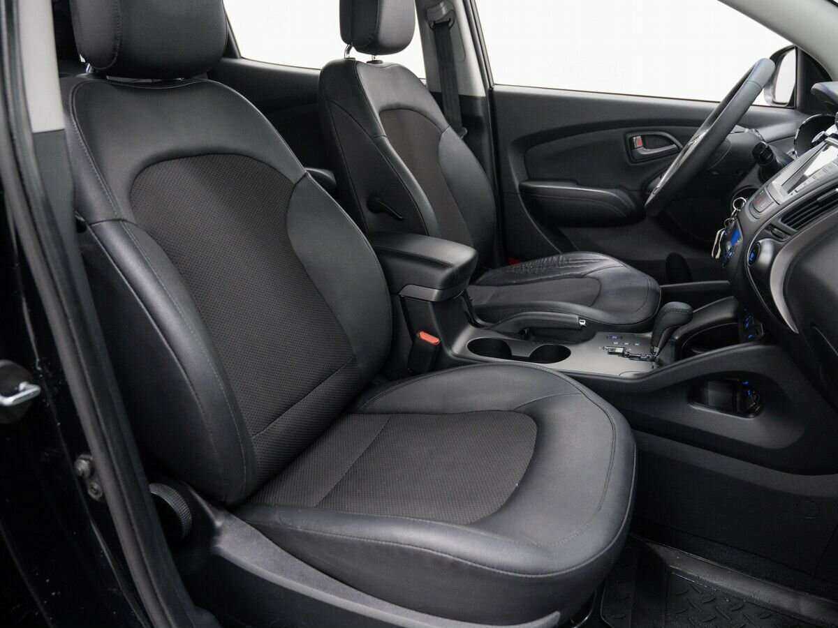 Б/У Хендай ай-икс35 2014 года. Фото: #8