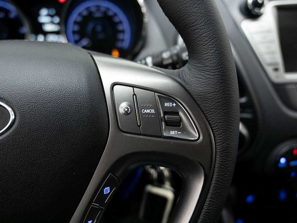 Б/У Хендай ай-икс35 2014 года. Фото: #20