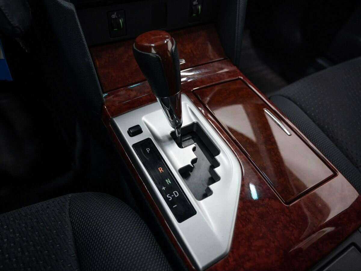 Б/У Тойота Камри 2014 года. Фото: #21