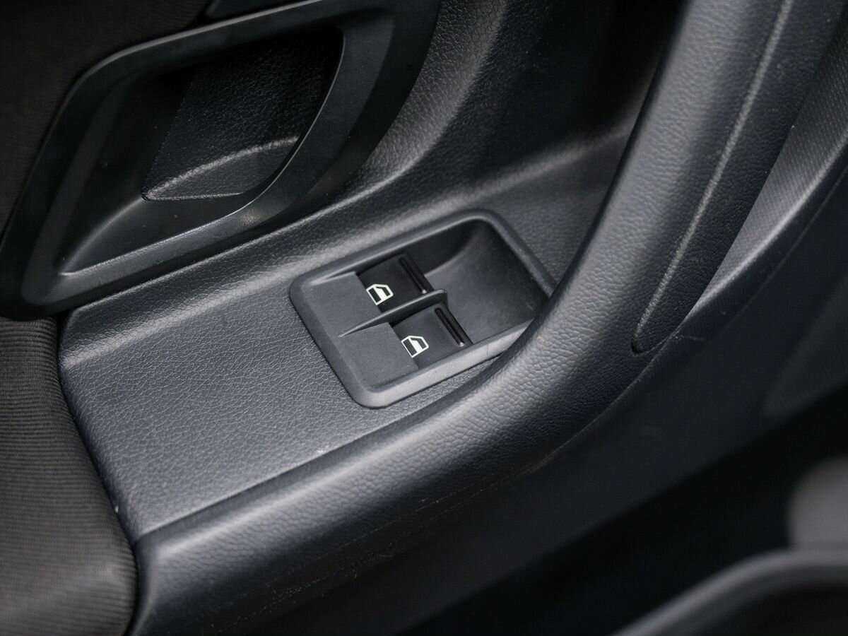 Б/У Шкода Фабия 2012 года. Фото: #15