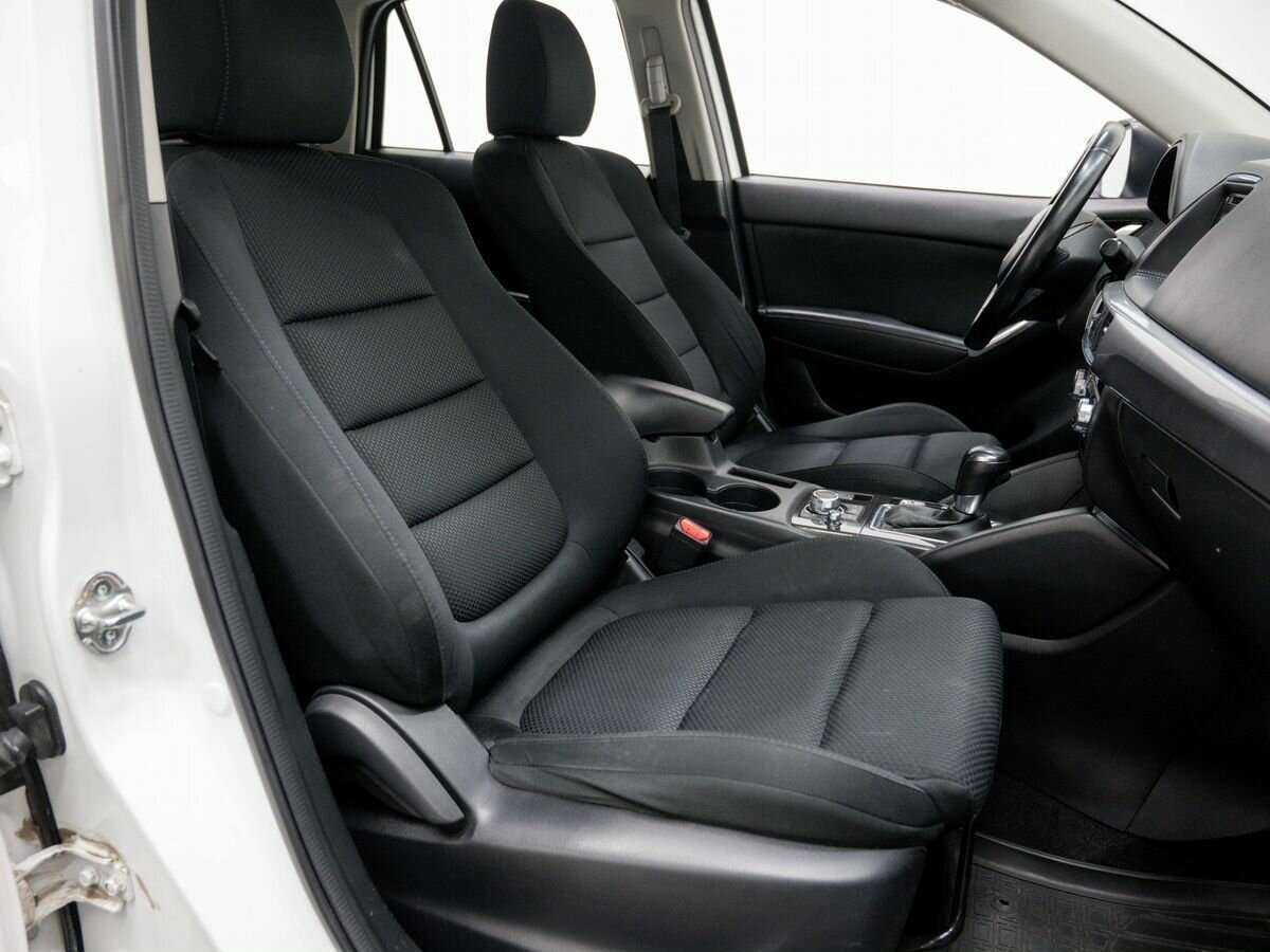 Б/У Мазда Ц-Икс-5 2016 года. Фото: #7