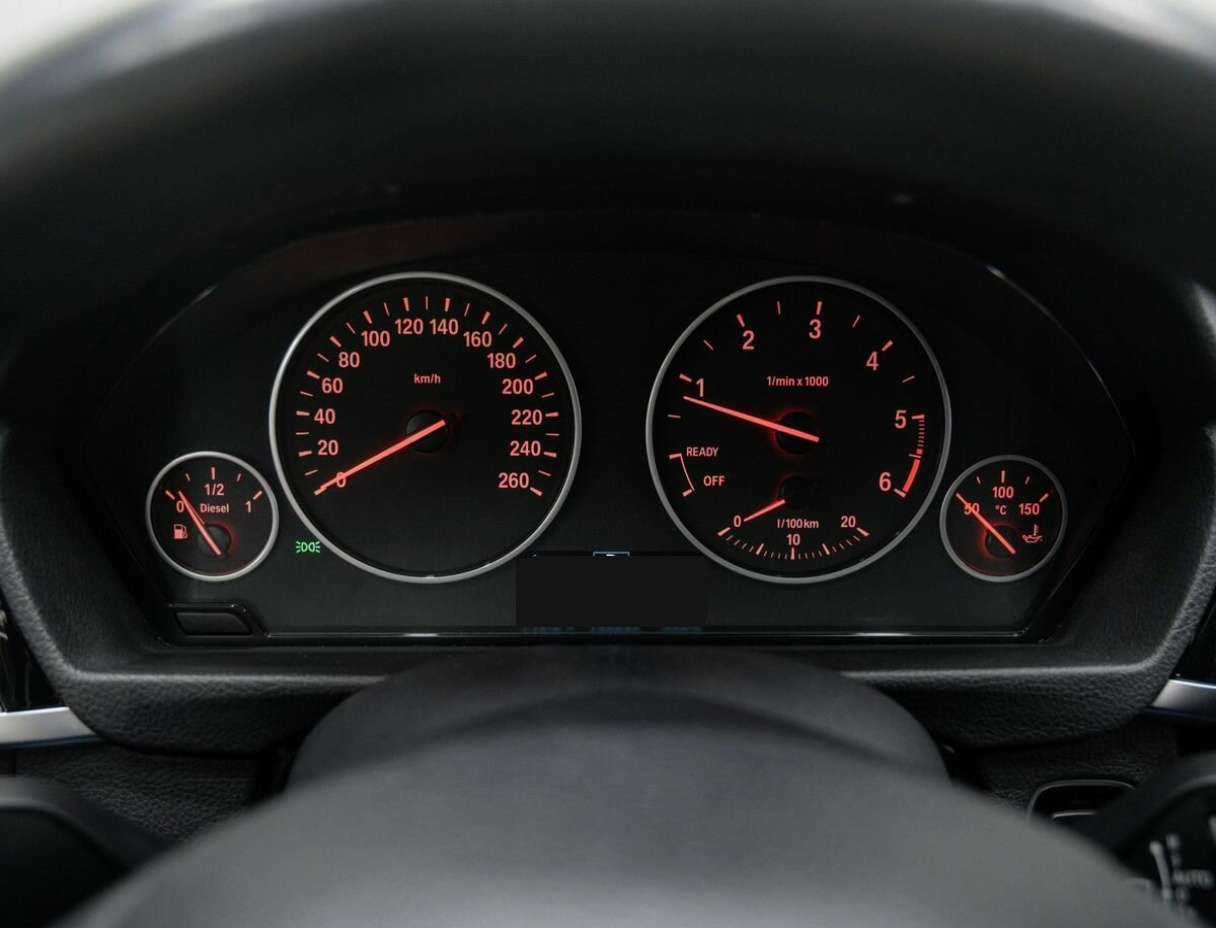 Б/У БМВ 3 серии 2017 года. Фото: #28