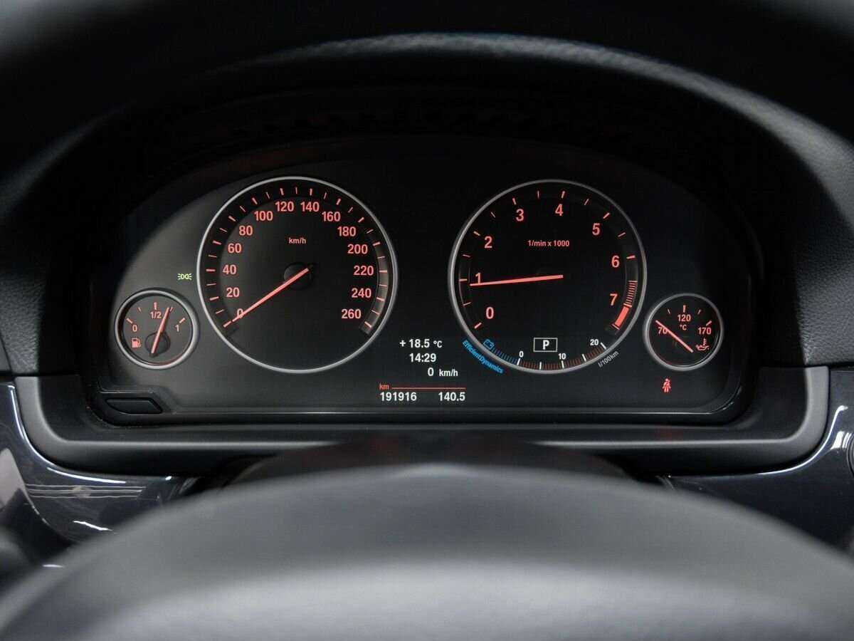 Б/У БМВ 5 серии 2013 года. Фото: #23