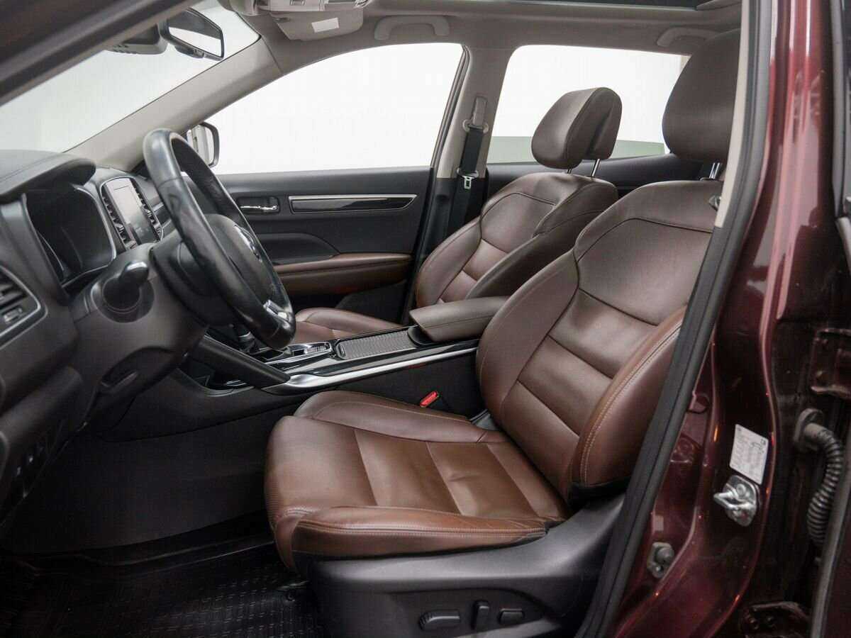 Б/У Рено Колеос 2017 года. Фото: #13