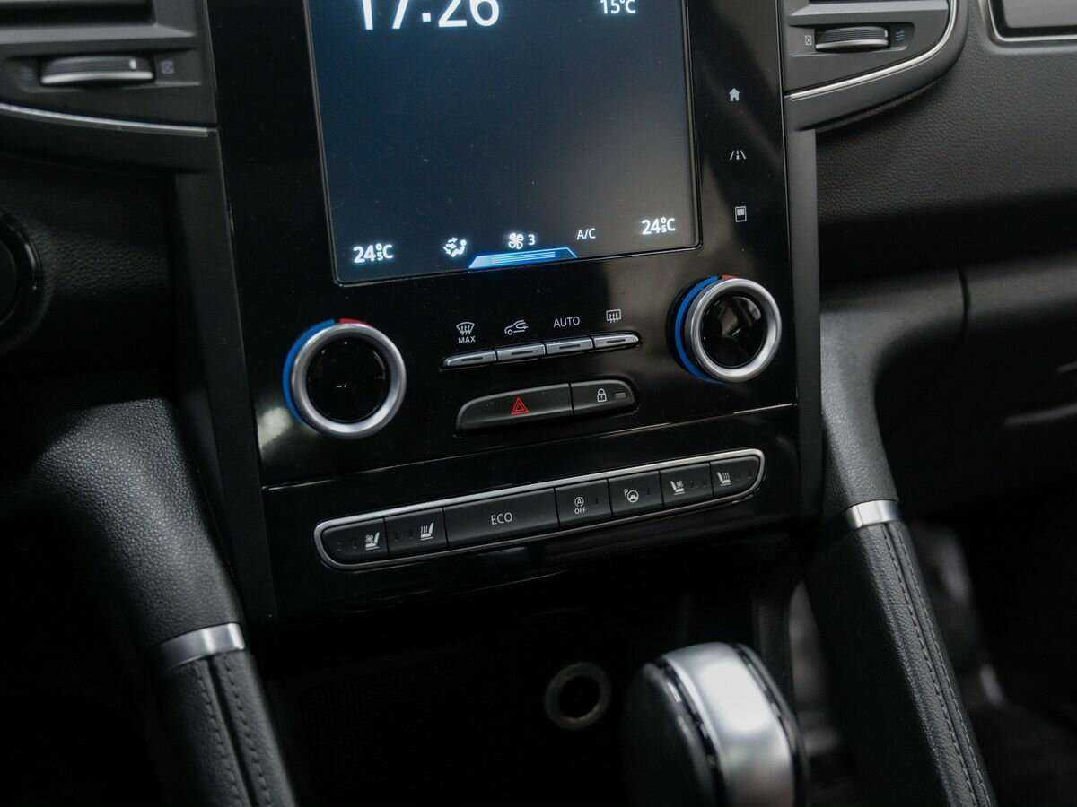 Б/У Рено Колеос 2017 года. Фото: #21