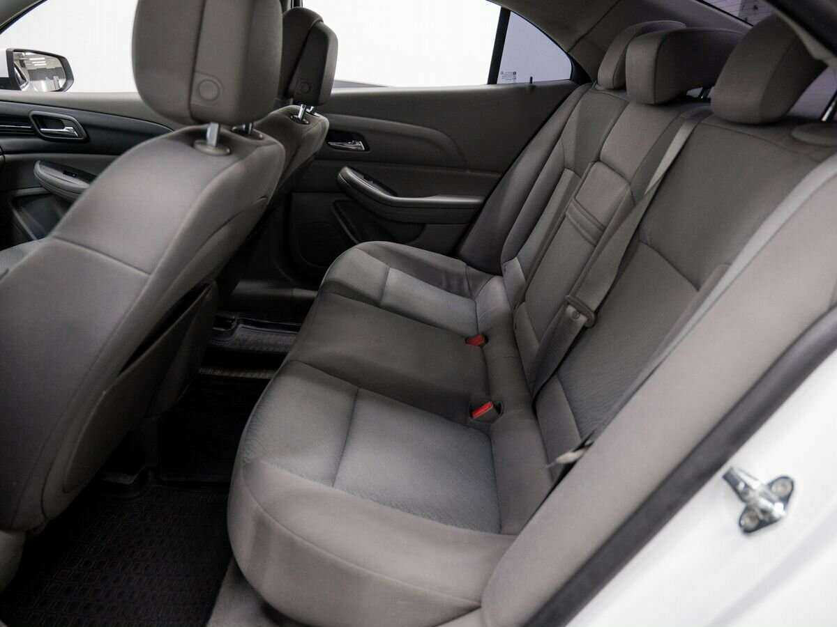 Б/У Шевроле Малибу 2012 года. Фото: #11