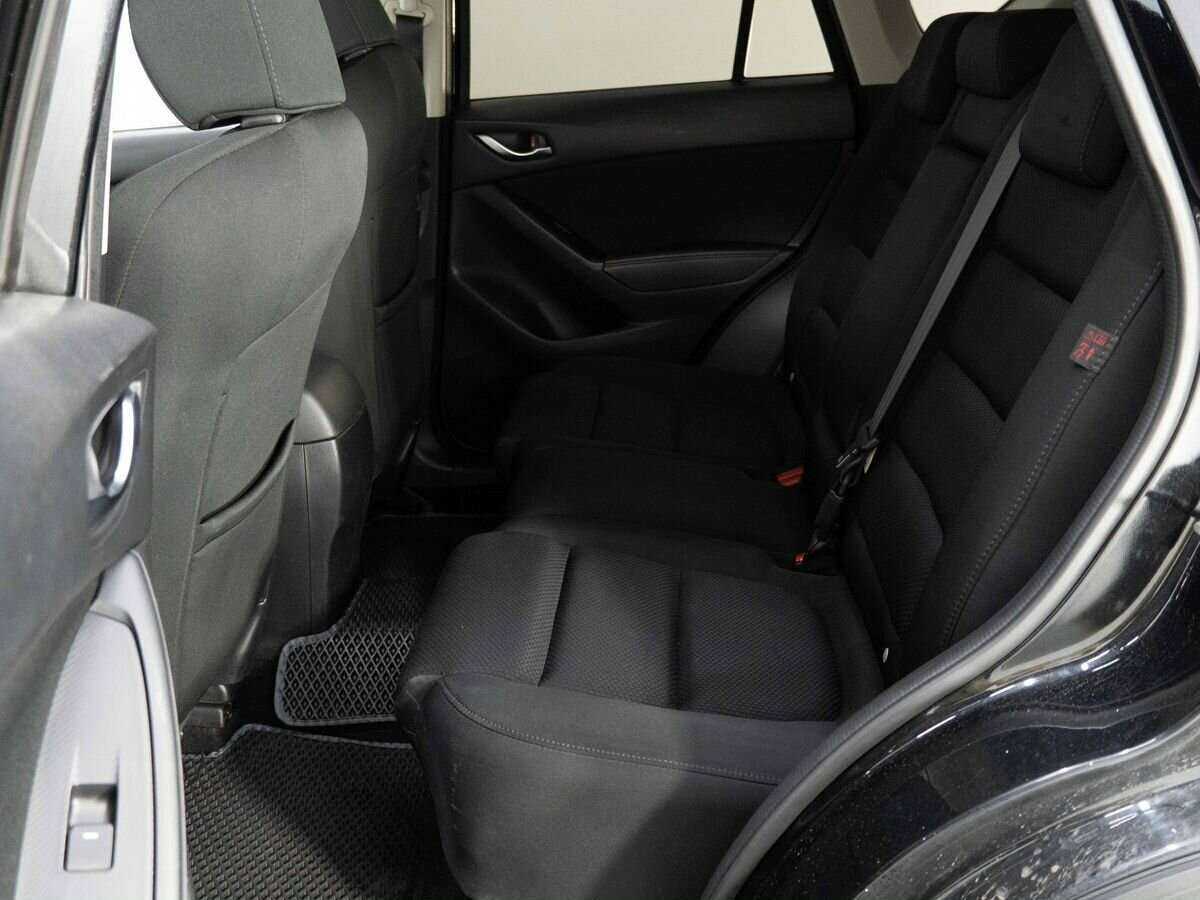 Б/У Мазда Ц-Икс-5 2016 года. Фото: #8