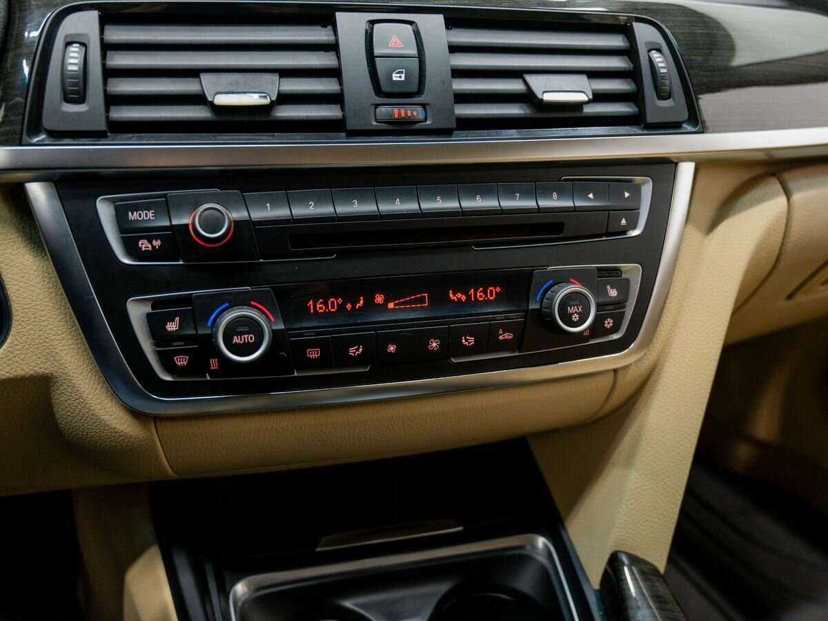 Б/У БМВ 3 серии 2012 года. Фото: #15