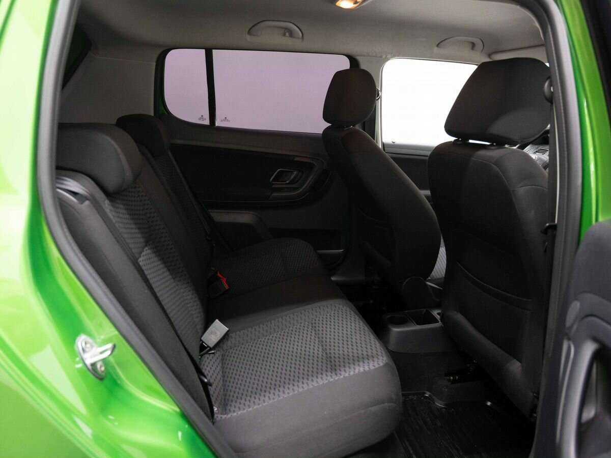 Б/У Шкода Фабия 2012 года. Фото: #9