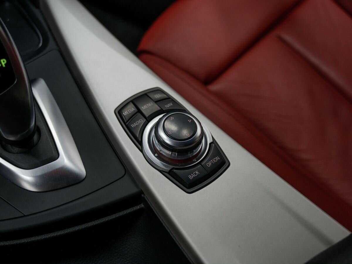 Б/У БМВ 3 серии 2015 года. Фото: #18